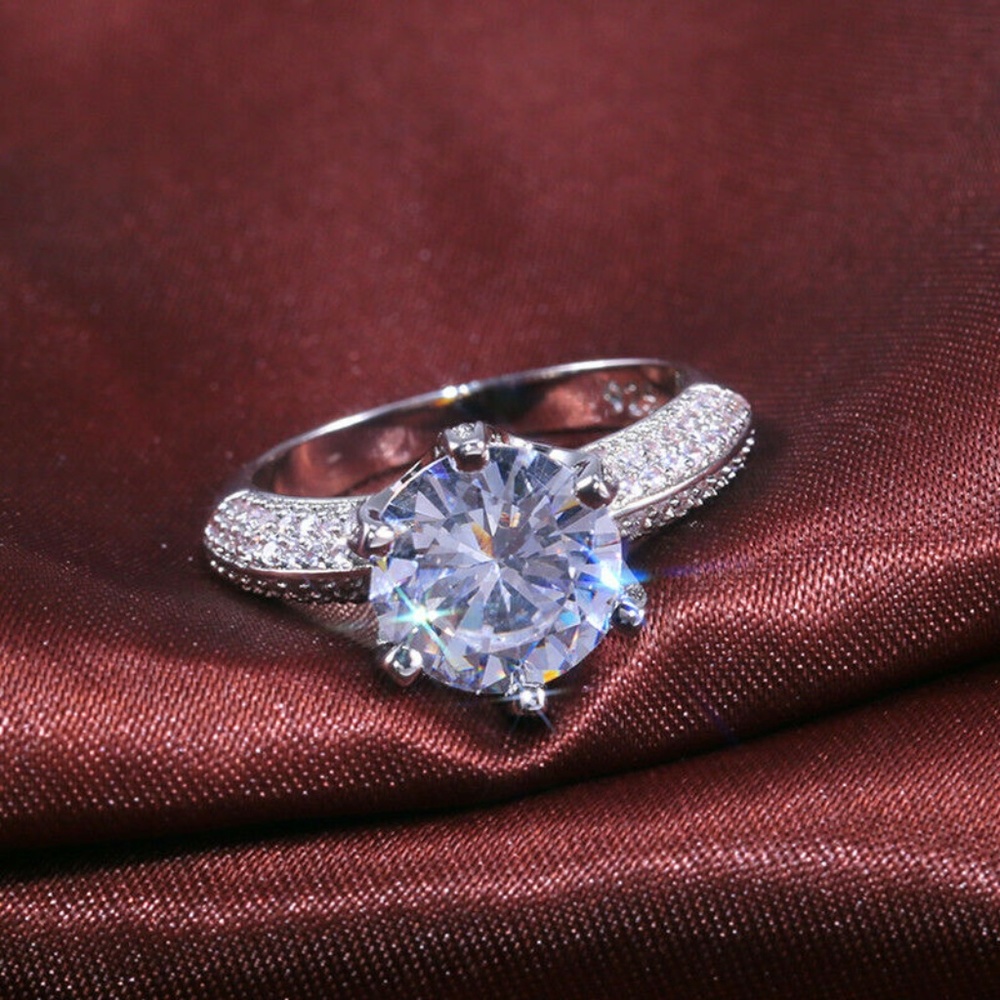 Gorgeous 925 Silver White Sapphire  Wedding Ring - Picture 2 of 7